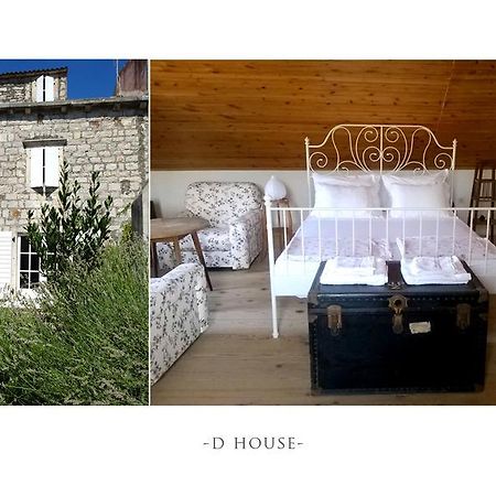 D House Authentic Zlarin House, Relaxing Courtyard And Terrace Villa Buitenkant foto